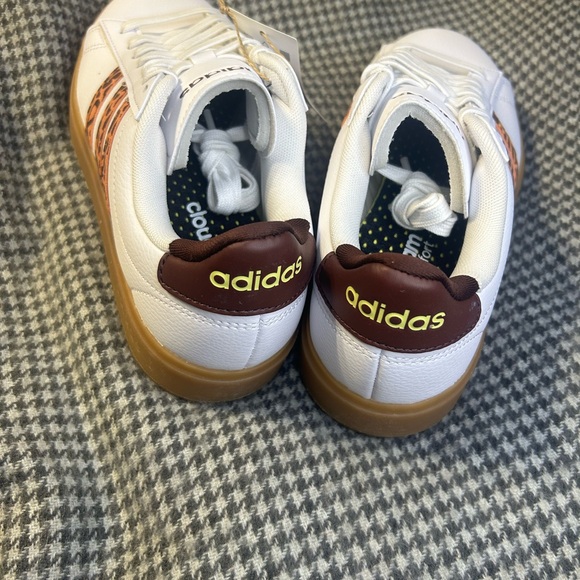 adidas White and Orange Women's Sneakers - Picture 4 of 6